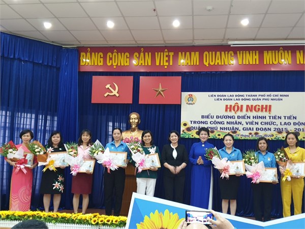 HOẠT ĐỘNG CÔNG ĐOÀN 